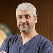 الدكتور ساشين كانداري