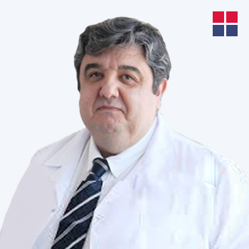 Профессор доктор Озгюр Кемик